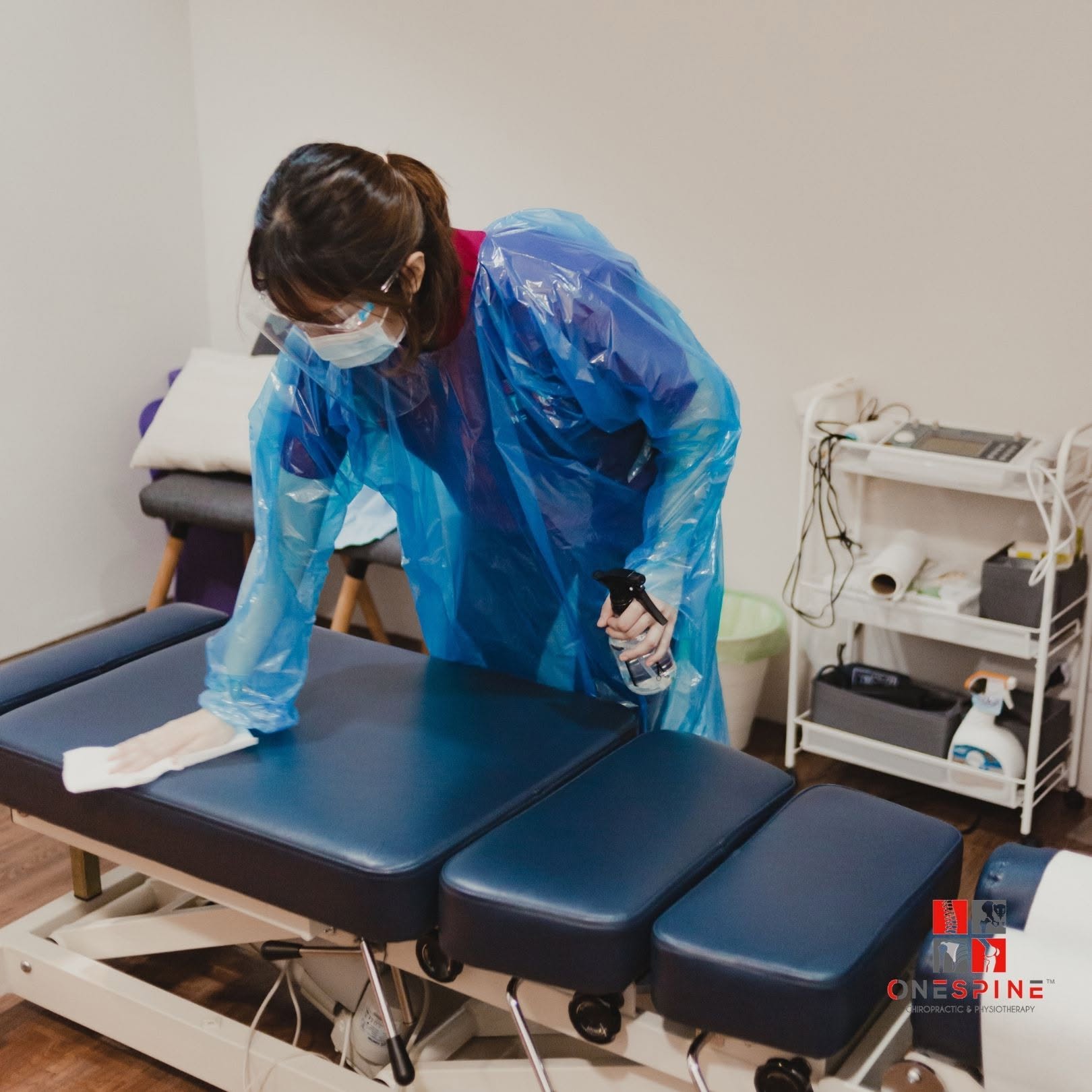 Clinic cleaning and room preparation process